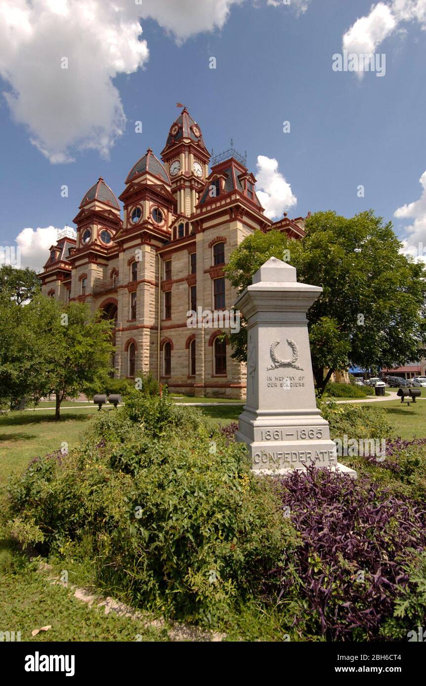 Lockhart, Texas USA, July 2005. Exterior of the Caldwell County Courthouse, designed by Henry E.M. Guidon, built in 1894, and restored with the help of the Texas Historical Commission in 2000. ©Bob Daemmrich Stock Photo