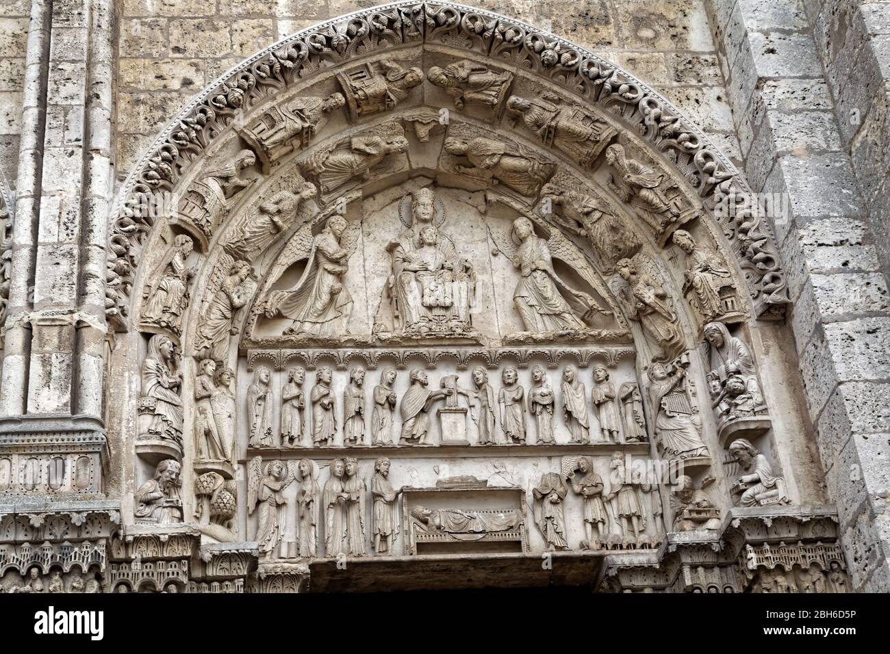 The West - Royal - Portal, Chartres Cathedral, Chartres, France - Cathédrale Notre-Dame de Chartres Stock Photo