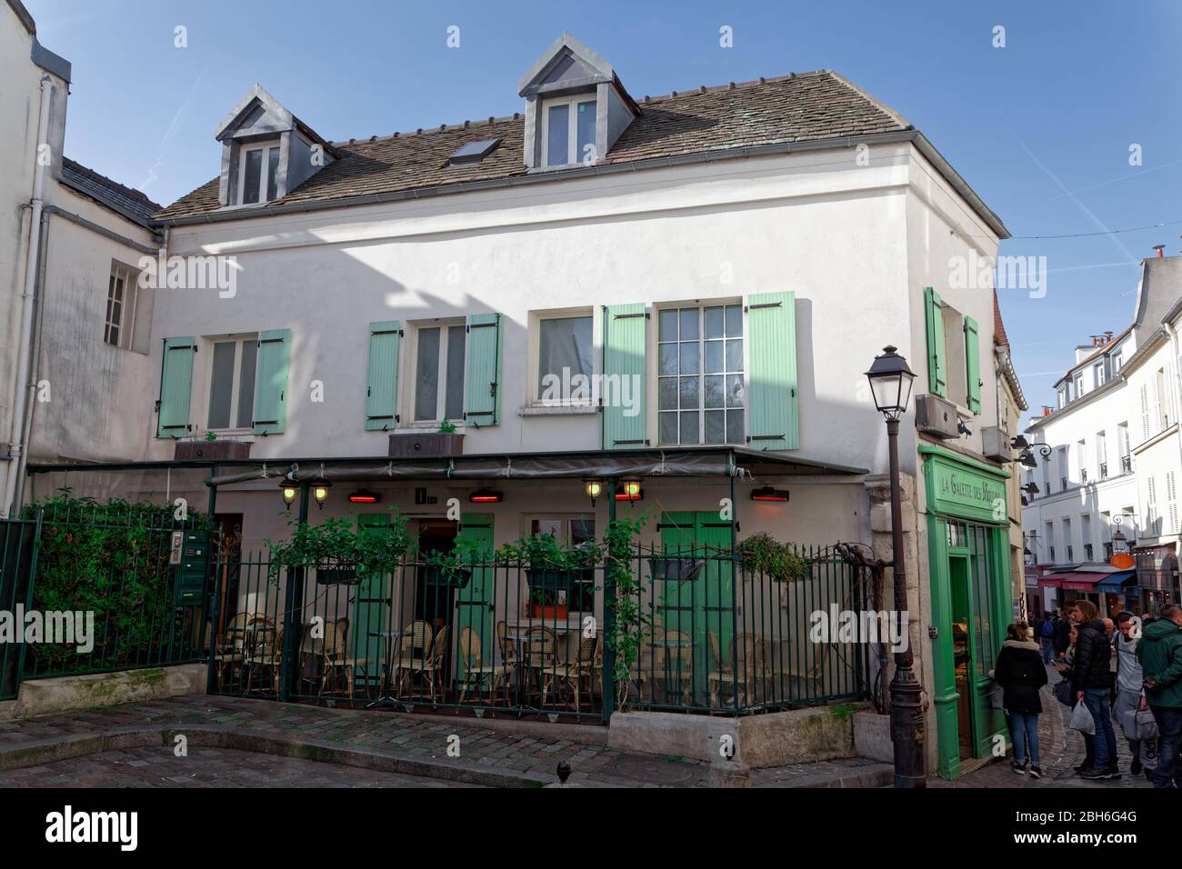 Cafe Bar, Montmartre, Paris, France on a sunny February day Stock Photo