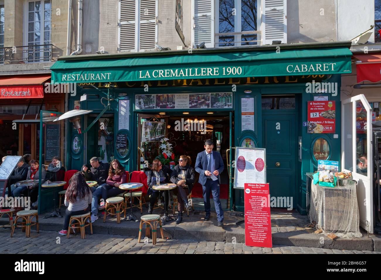 Cafe Bar, Montmartre, Paris, France on a sunny February day Stock Photo