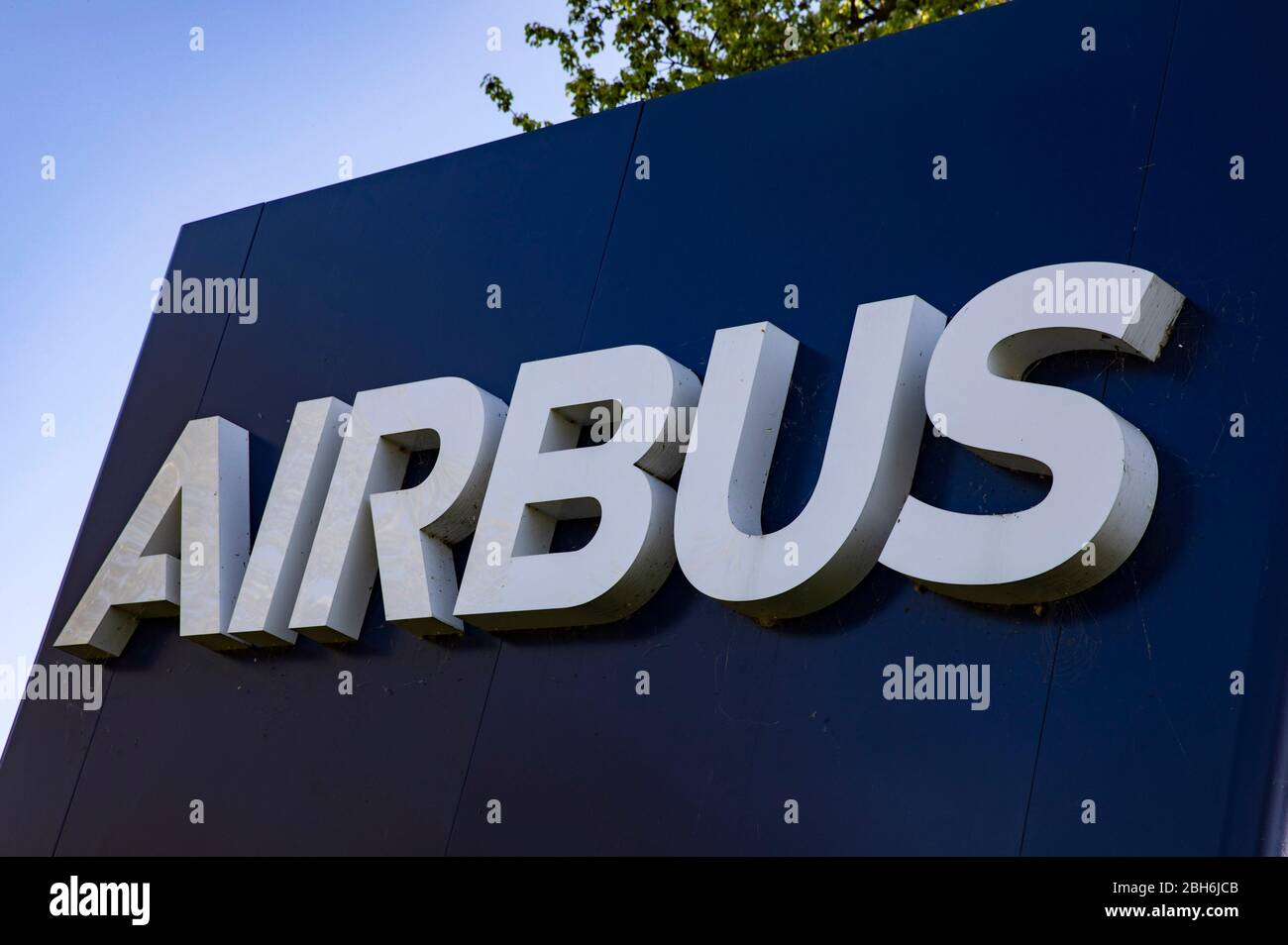 Immenstaad, Deutschland. 23rd Apr, 2020. Airbus has shutdown production due to the Corona crisis. Immenstaad, April 23, 2020 | usage worldwide Credit: dpa/Alamy Live News Stock Photo