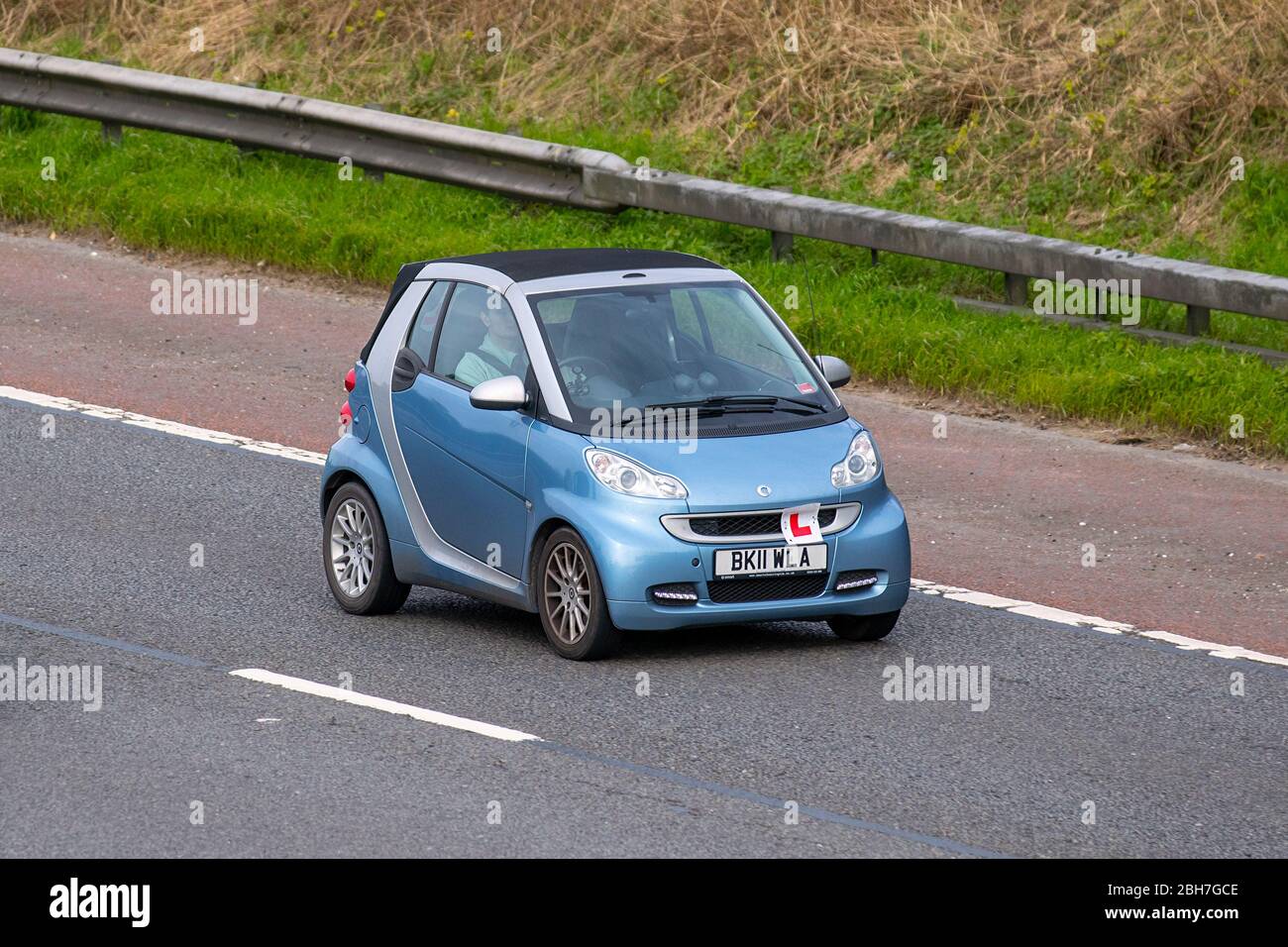 Smart ForTwo Coupe (Model 451) vector drawing