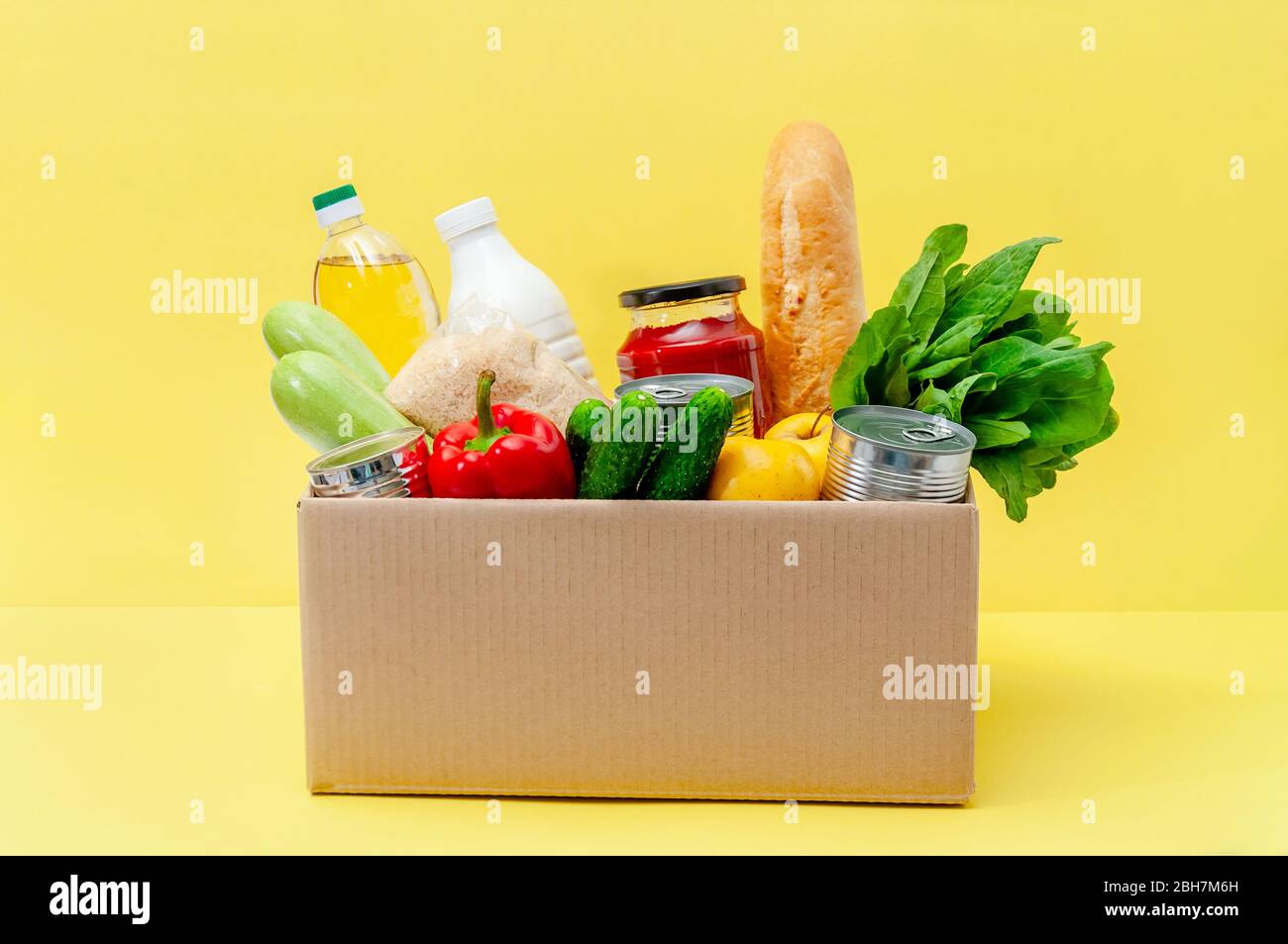 Bear Alpha Bites cereal boxes Stock Photo - Alamy