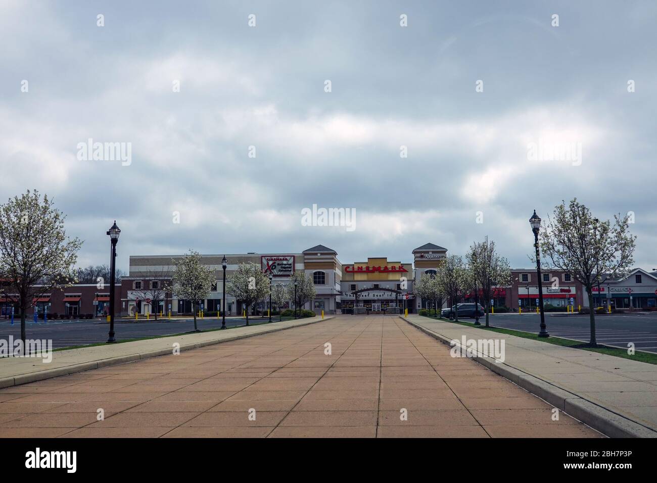 Cinemark logo hires stock photography and images Alamy
