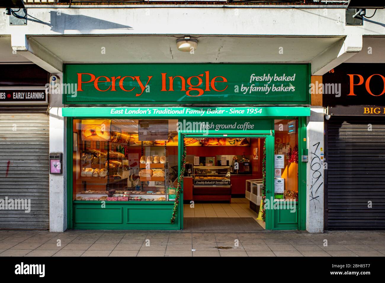 Percy Ingle, bakers, shop front in Watney Market Shadwell, a traditional east end bakery with several locations established in 1954 Stock Photo