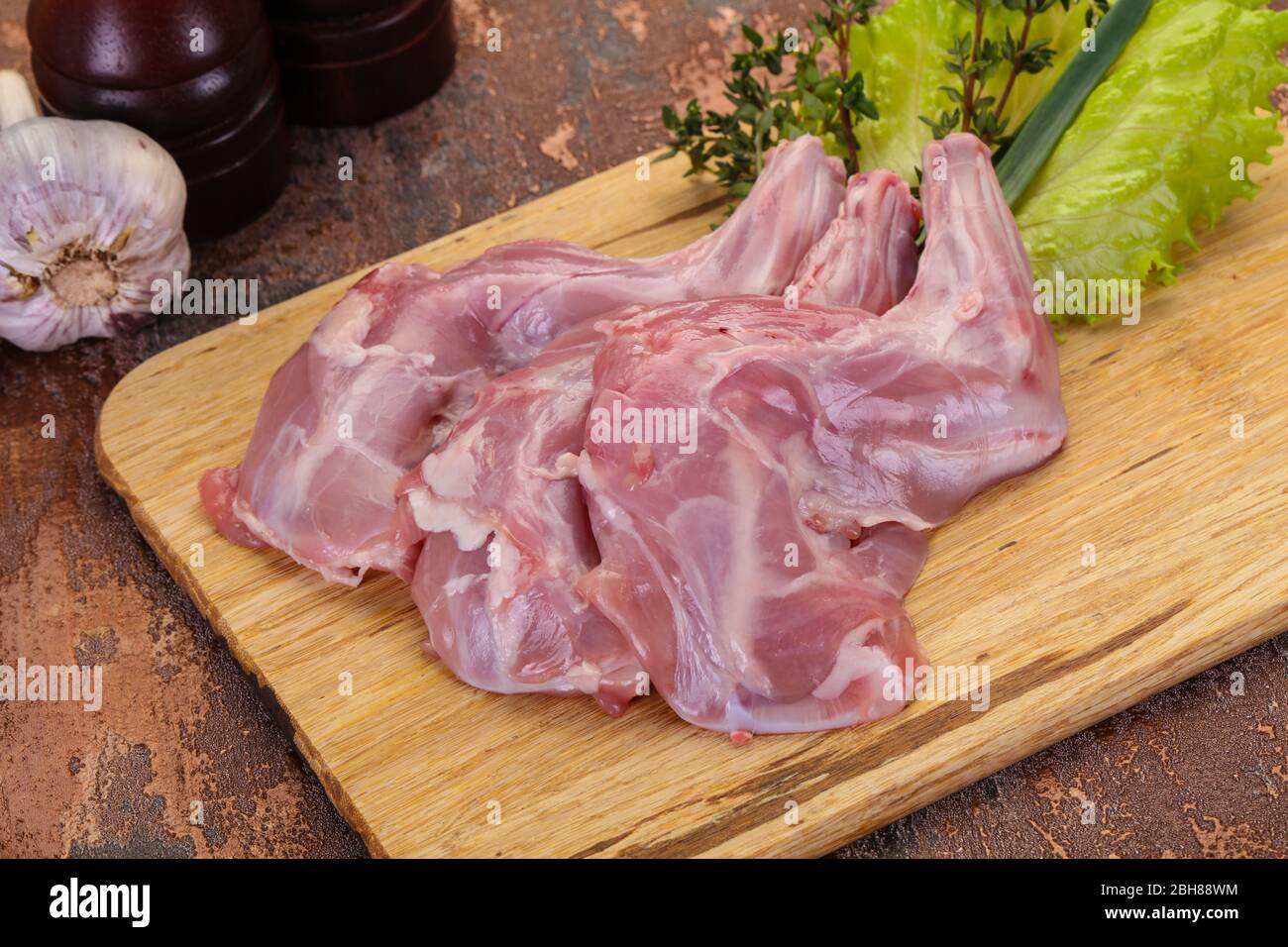 Raw rabbit legs ready for cooking Stock Photo - Alamy
