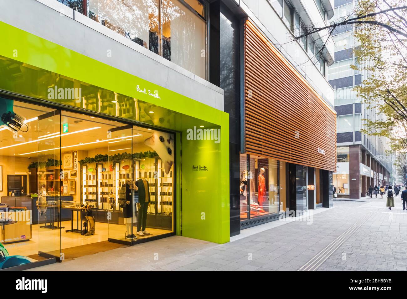 Japan, Honshu, Tokyo, Marunouchi, Nakadori Street, Paul Smith Clothing  Store Stock Photo - Alamy