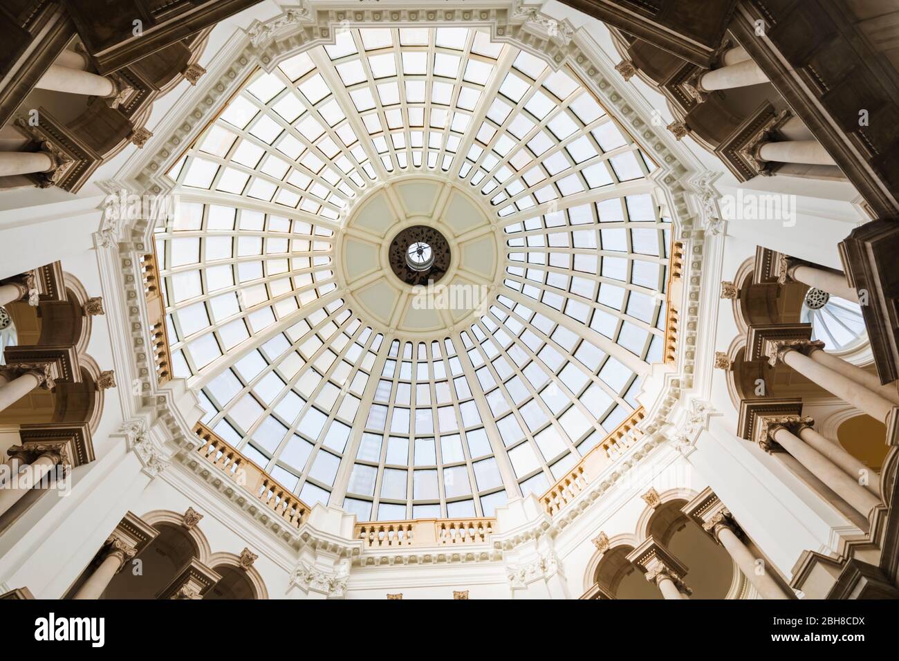 England, London, City of Westminster, Millbank, Tate Britain Art Gallery, Entrance Hall Dome Stock Photo