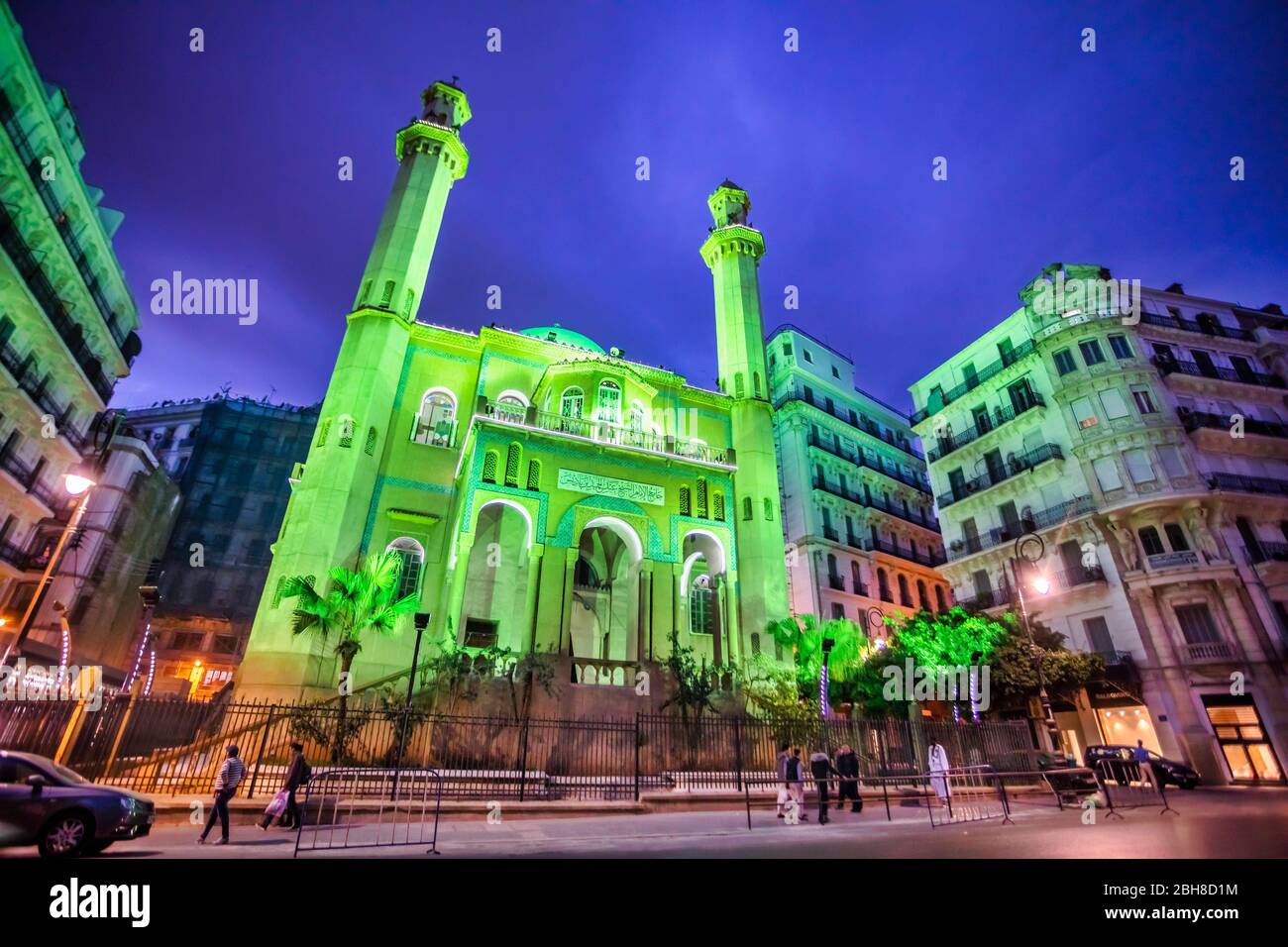 Argelia, Argel City, Abelhamid Ibn Badis Mosque, Abane Ramdane Street Stock Photo