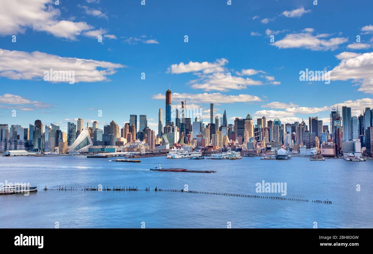 USA, New York City, Manhattan, Midtown Manhattan Skyline, Panorama Stock Photo