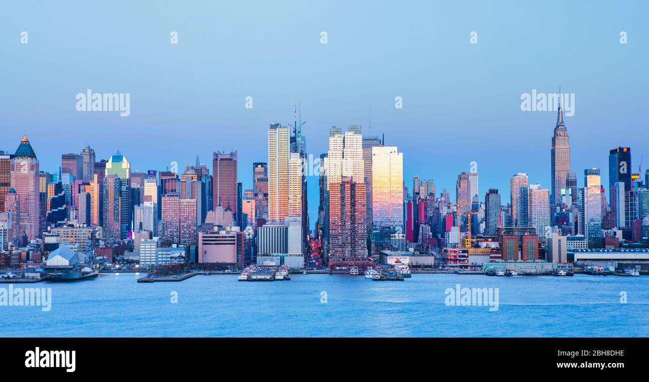 USA, New York City, Manhattan, 42th. Street, Empire State Bldg., Panorama Stock Photo