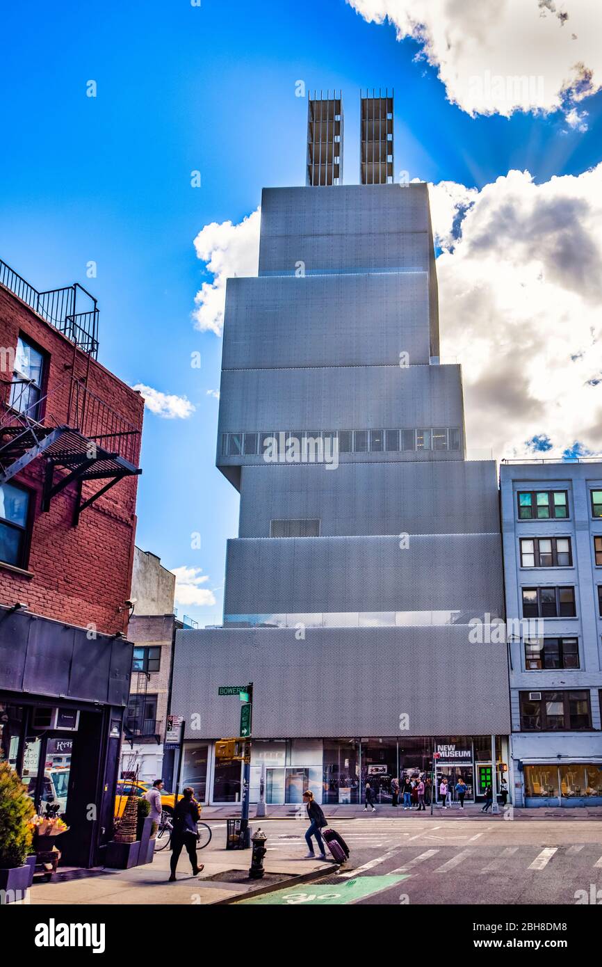 USA, New York City, Manhattan,Bowery Street, The New Museum Bldg. Stock Photo