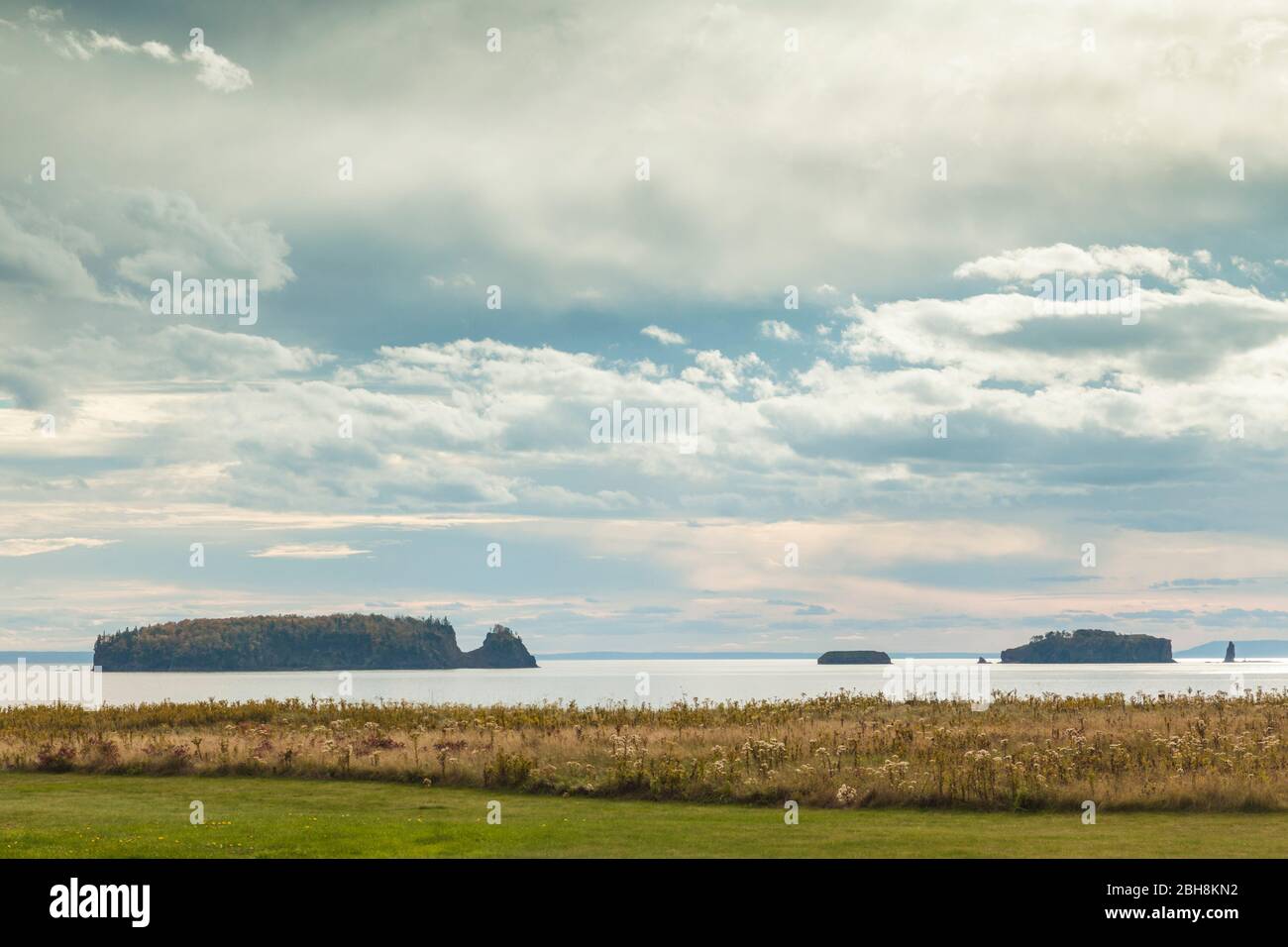 Canada, Nova Scotia, Five Islands, view of the five islands in Cobequid