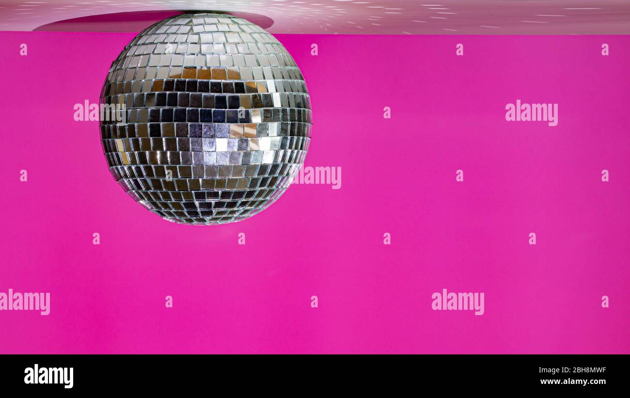 Pink mirror ball hires stock photography and images Alamy
