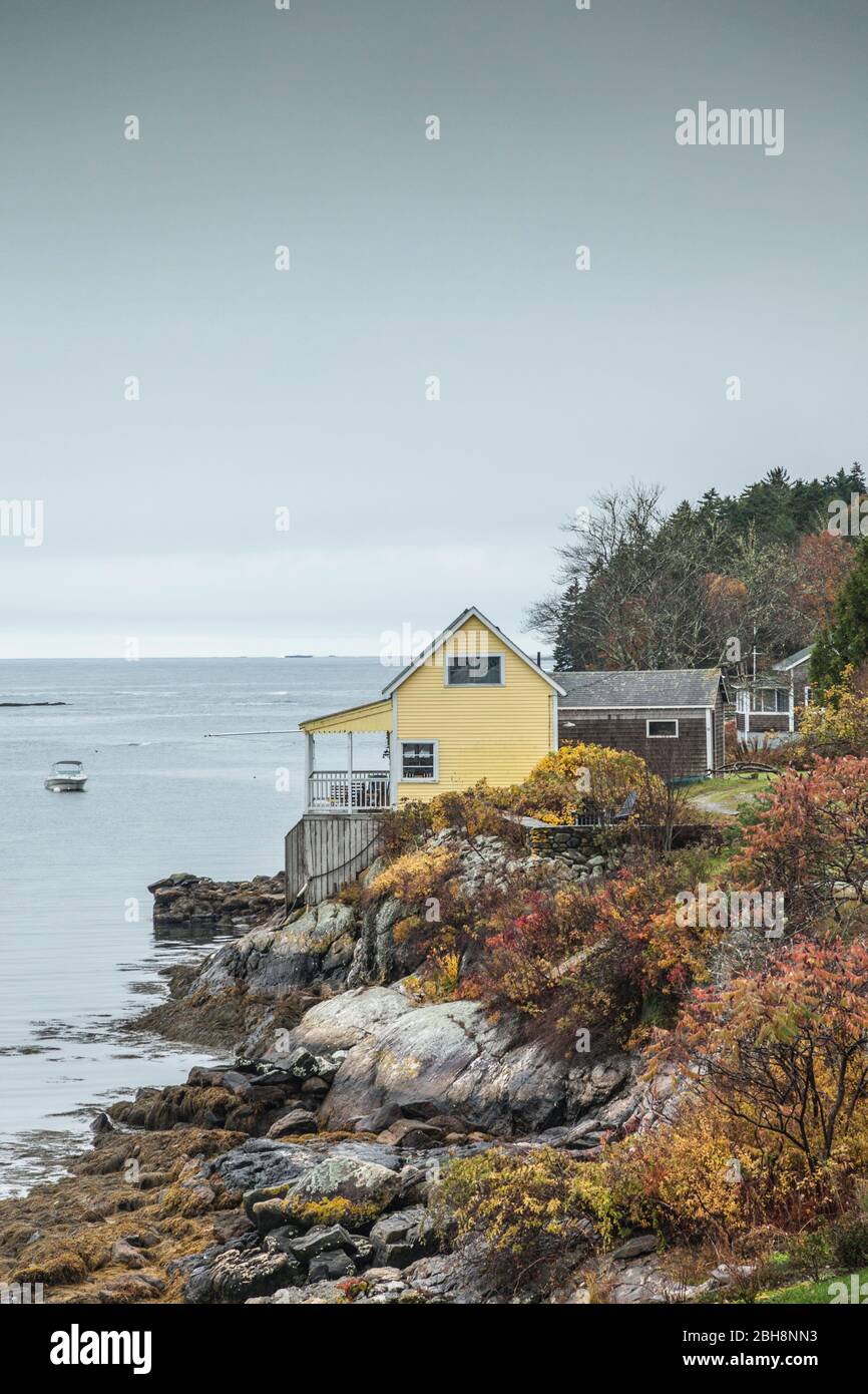 USA, Maine, Five Islands, seaside house, autumn Stock Photo Alamy
