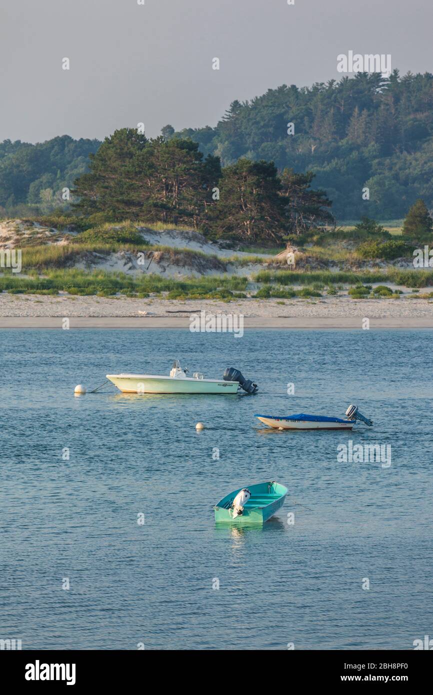 Great neck hires stock photography and images Alamy