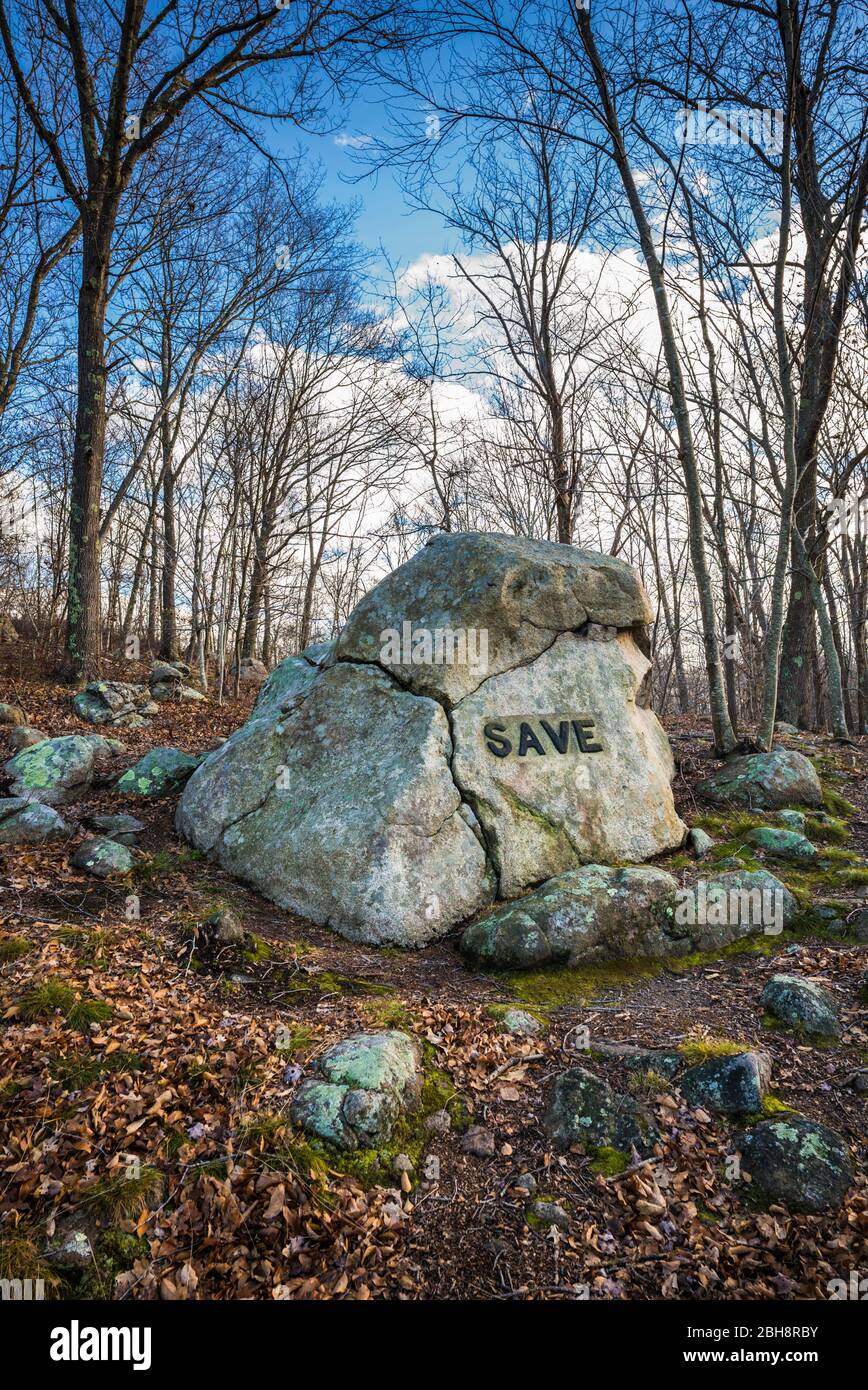 USA, New England, Massachusetts, Cape Ann, Gloucester, Dogtown Rocks ...