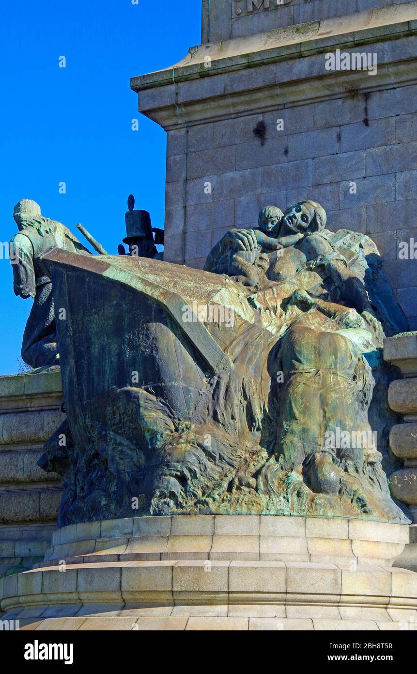 The Peninsula War Memorial, in Porto, Portugal, commemorating the Portuguese victory, over France ie Napoleon in the Peninsular War of 1807–1814 Stock Photo