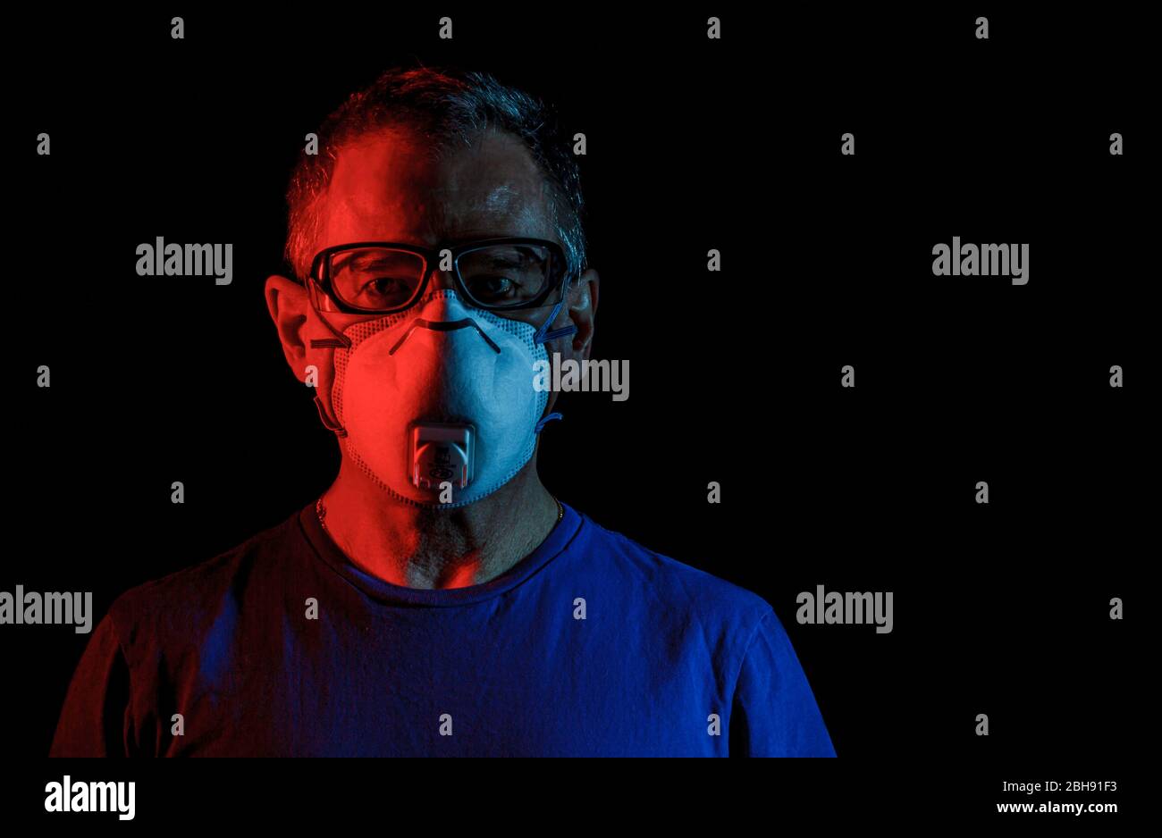 Portrait black guy wearing mask hi-res stock photography and images - Alamy