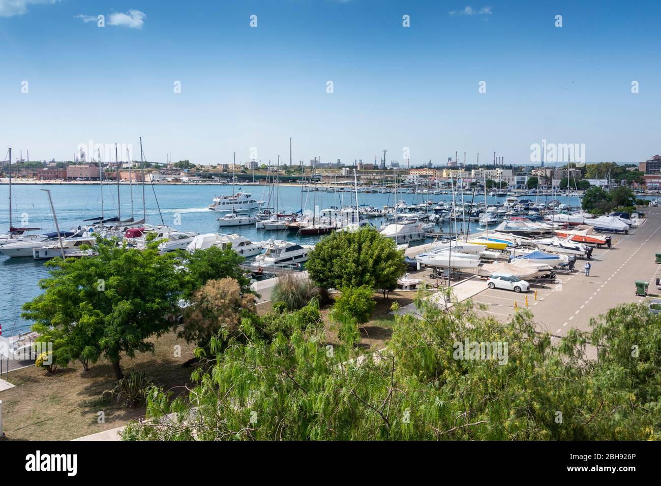 Taranto harbour puglia italy hi-res stock photography and images - Alamy