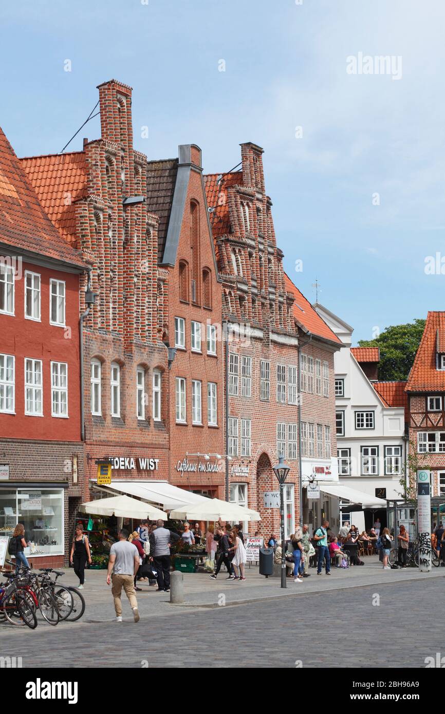 Historical facades, Platz am Sande, Altstadt, Lüneburg, Niedersachsen, Deutschland, Europa Stock Photo