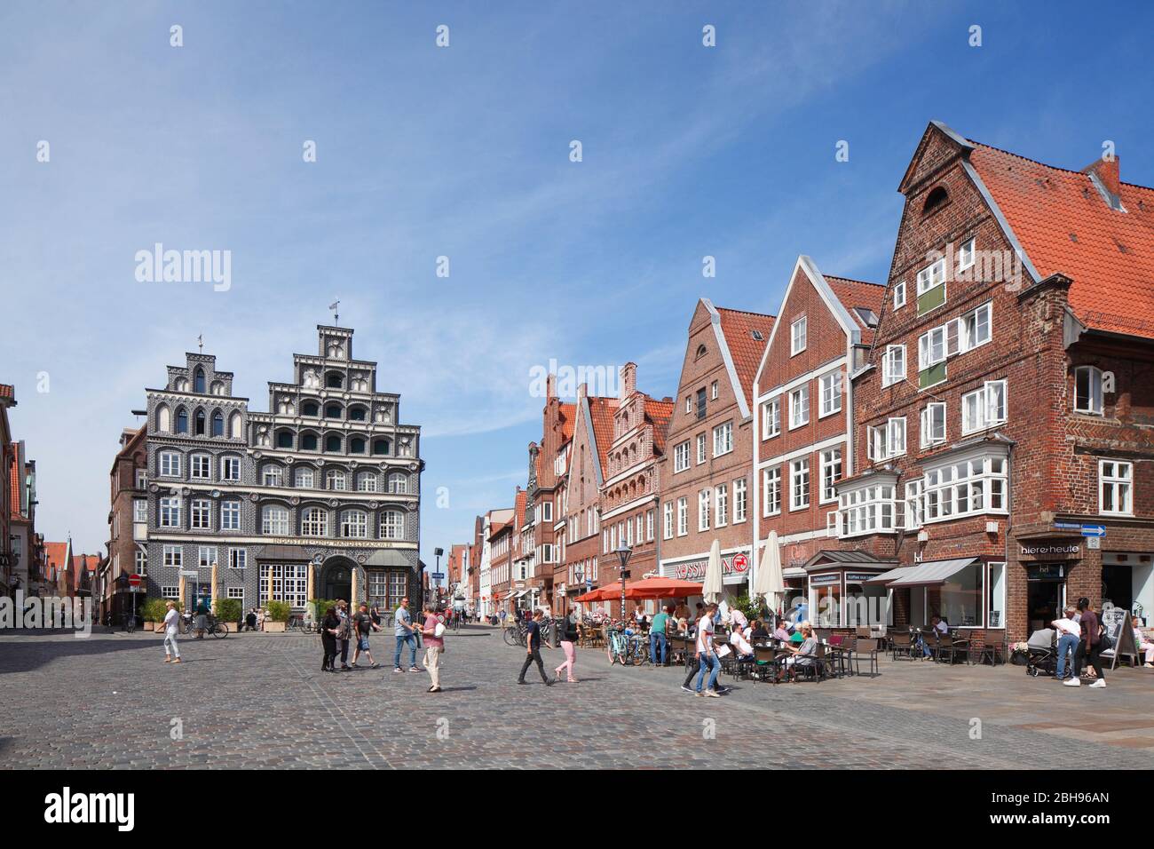 Haus Schütting, Historical Facades, Platz am Sande, Altstadt, Lüneburg, Niedersachsen, Deutschland, Europa Stock Photo