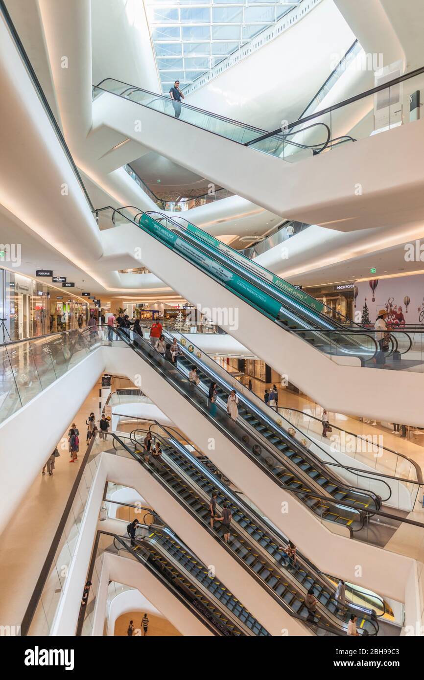 longchamp central embassy