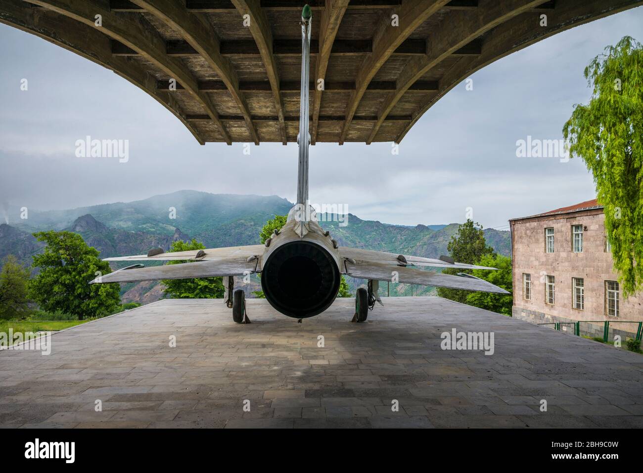 Armenia, Debed Canyon, Sanahin, MIG-21 jet fighter Monument to the birthplace of the Mikoyan Brothers, Anastas, Soviet Politburo member and Artyom, designer of MIG jets Stock Photo