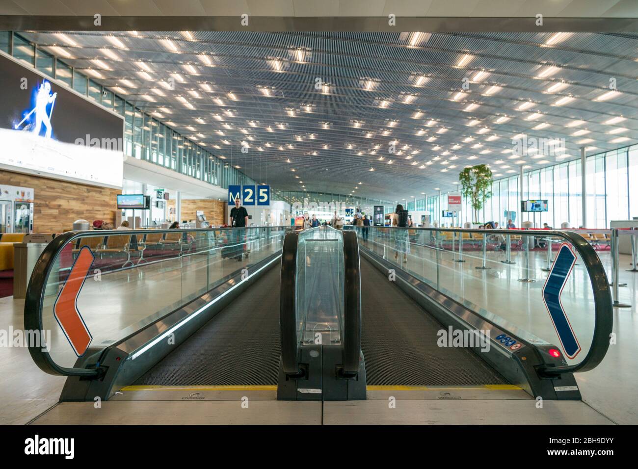France, Paris, Chares DeGaulle Airport, Aerogare 2, Terminal E, moving sidewalk Stock Photo