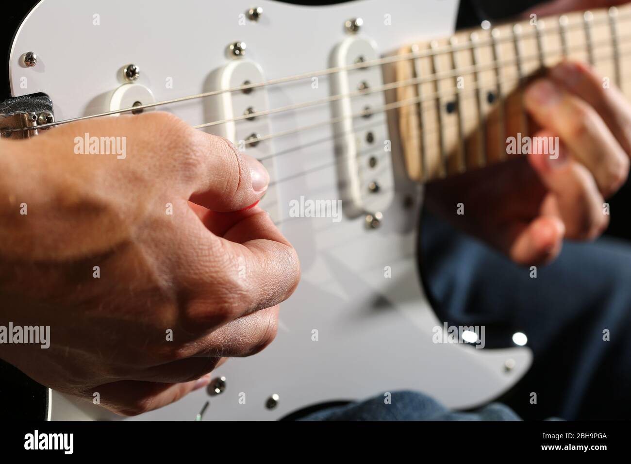 Male Hands Playing Electric Guitar With Plectrum Closeup Stock Photo Alamy Male Hands Playing Electric Guitar With Plectrum Closeup Stock Photo Alamy