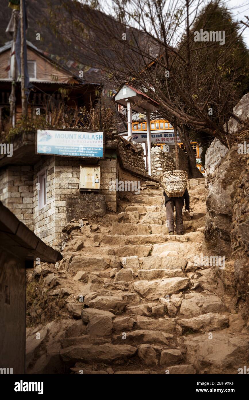 Old man in village hi-res stock photography and images - Alamy