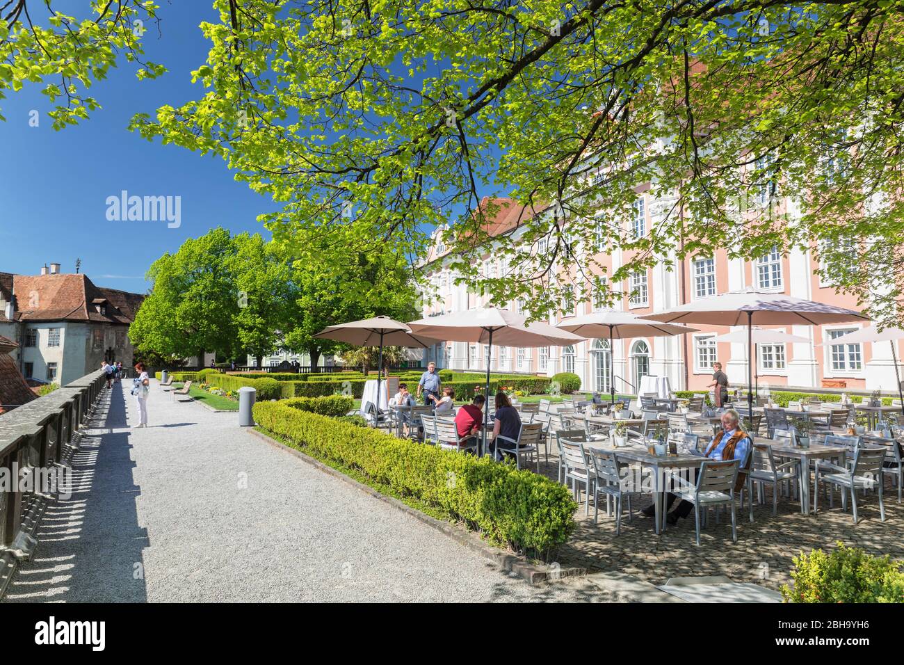 Cafe am Neuen Schloß, Meersburg, Bodensee, Baden-Württemberg, Deutschland Stock Photo