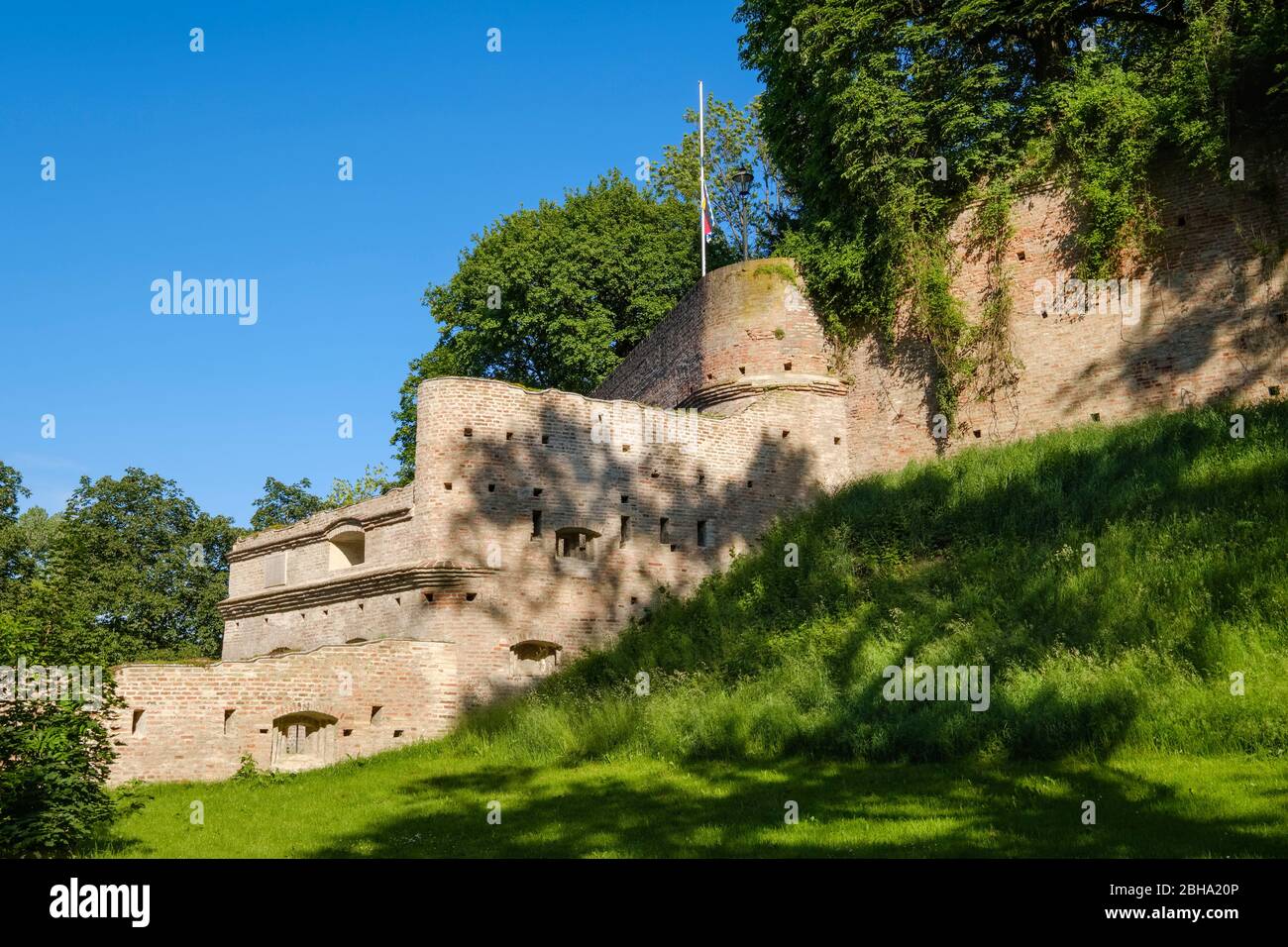 Fortress lueginsland hires stock photography and images Alamy