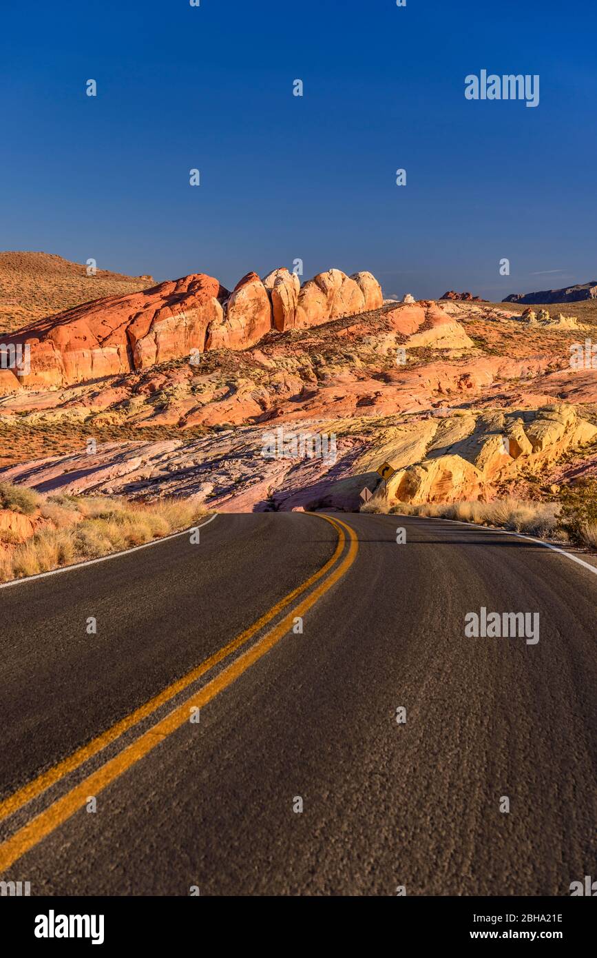 USA, Nevada, Clark County, Overton, Valley of Fire State Park, White Domes Scenic Byway, Pink Canyon Stock Photo