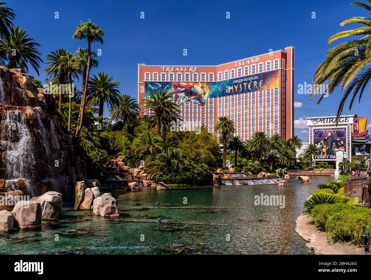 USA, Nevada, Clark County, Las Vegas, Las Vegas Boulevard, The Strip, Treasure Island, Blick vom Mirage Landschaftspark Stock Photo