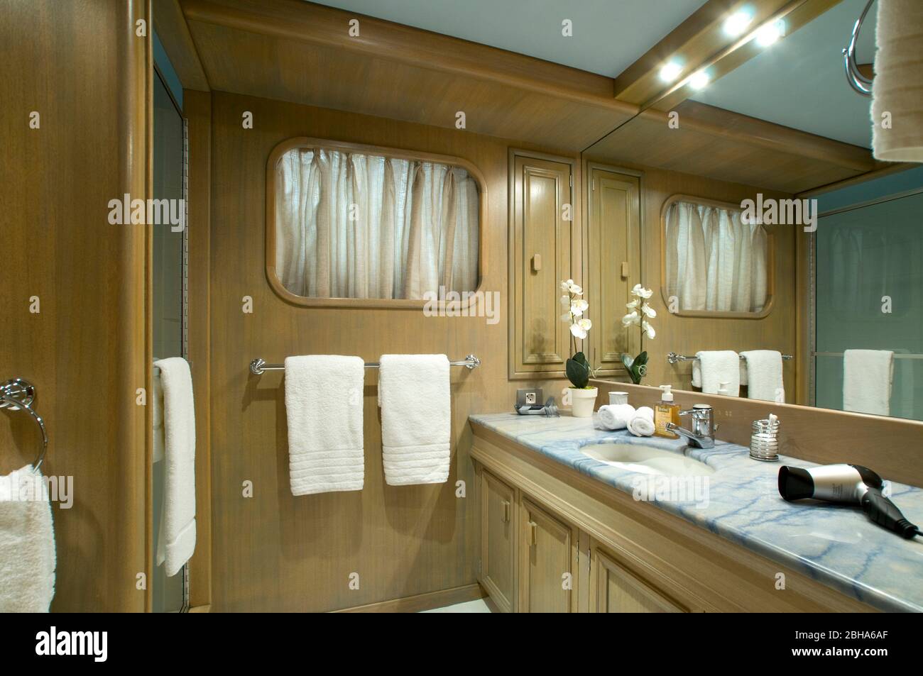 Luxury motor yacht shower and wc Stock Photo Alamy