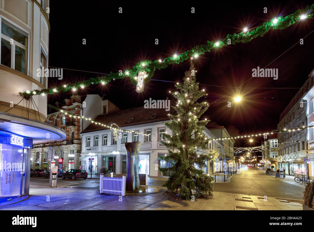 Fußgängerzentrum, Kurstadt, Abend, Weihnachtsdekoration, Bad Kissingen, Franken, Bayern, Deutschland, Stock Photo