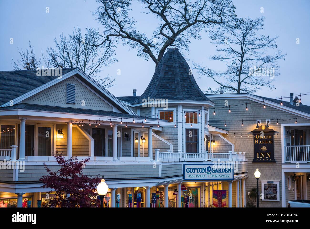 Downtown camden maine new england hires stock photography and images