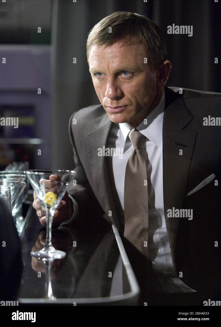 James Bond Martini High Resolution Stock Photography And Images Alamy,Puppy Vomiting Foam