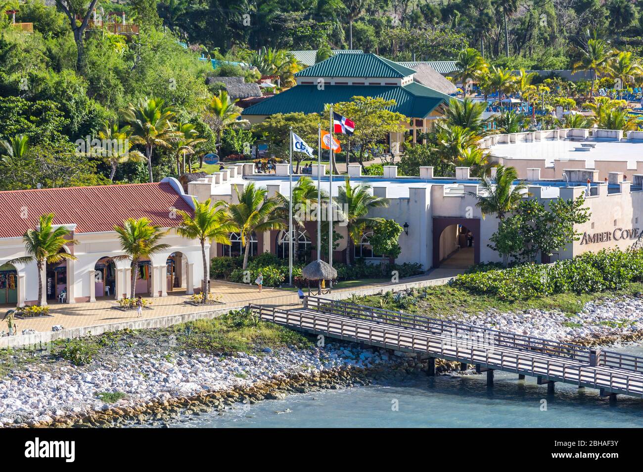 Shopping Mall, Aussicht vom Kreuzfahrtschiff auf Touristenzentrum, Amber Cove Cruise Terminal, Hafen, Maimón, Dominikanische Republik, Große Antillen, Stock Photo