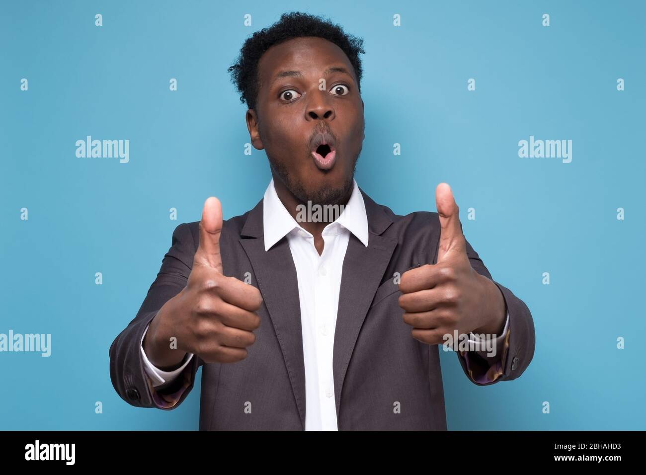 African american thumbs up male hi-res stock photography and images - Alamy