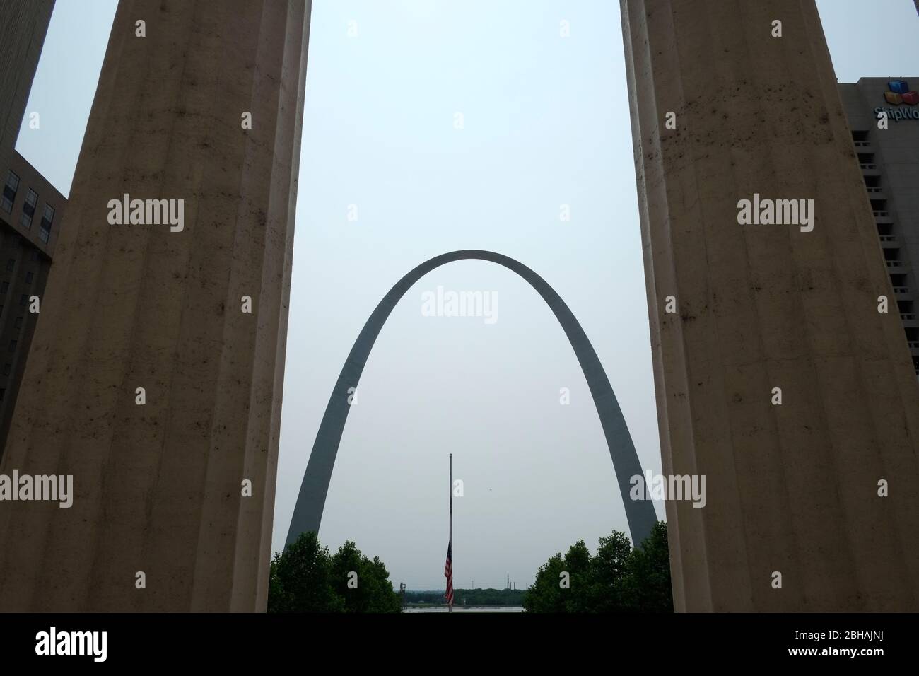 The Gateway Arch is a 630-foot (192 m) monument in St. Louis, Missouri, United States Stock Photo