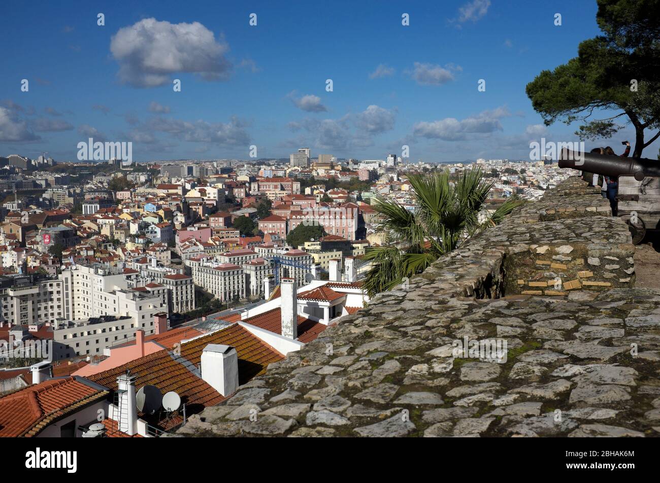 Castelo de Sao Jorge in the historic center of Alfama Stock Photo