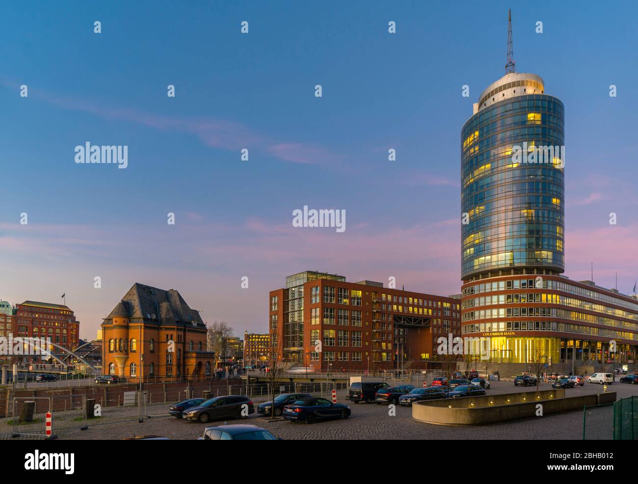 Germany, Hamburg, the Columbus house, also Hanseatic Trade Center Tower is an office building in the Hafencity, which was completed in 2002. Height 77 m, floors 23 Stock Photo