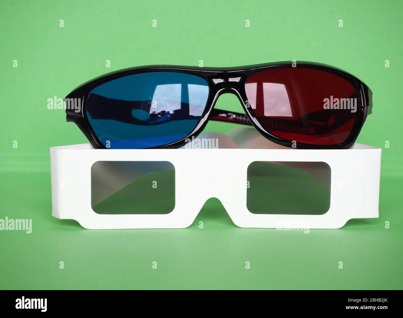 red and blue, and disposable passive paper polarized glasses for 3D movie  Stock Photo - Alamy