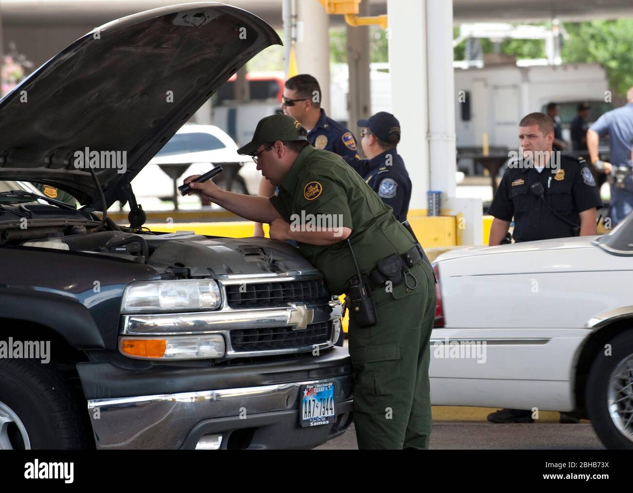 Mexican security guards hires stock photography and images Alamy Mexican security guards hires stock photography and images Alamy