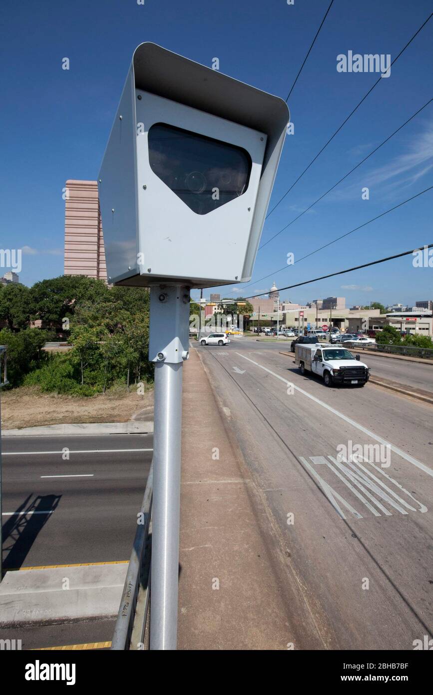 How To Tell If An Intersection Has A Red Light Camera at Elsie Clower blog