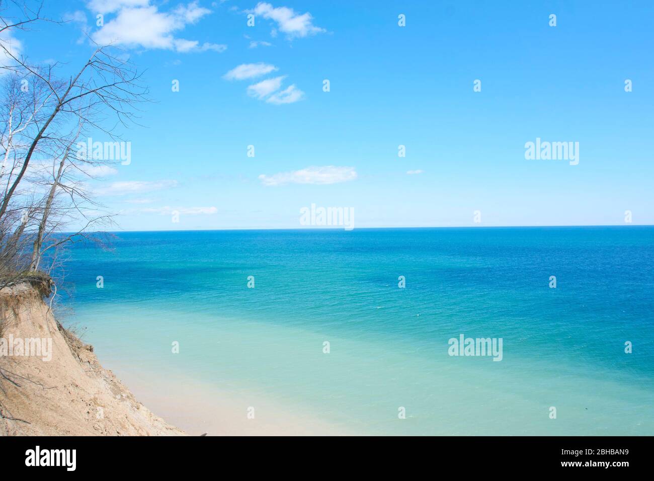 Lake Michigan, Wisconsin side, bluff erosion Stock Photo Alamy