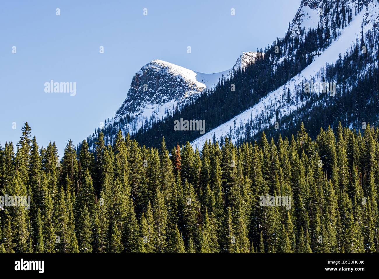 High peak snow hi-res stock photography and images - Alamy