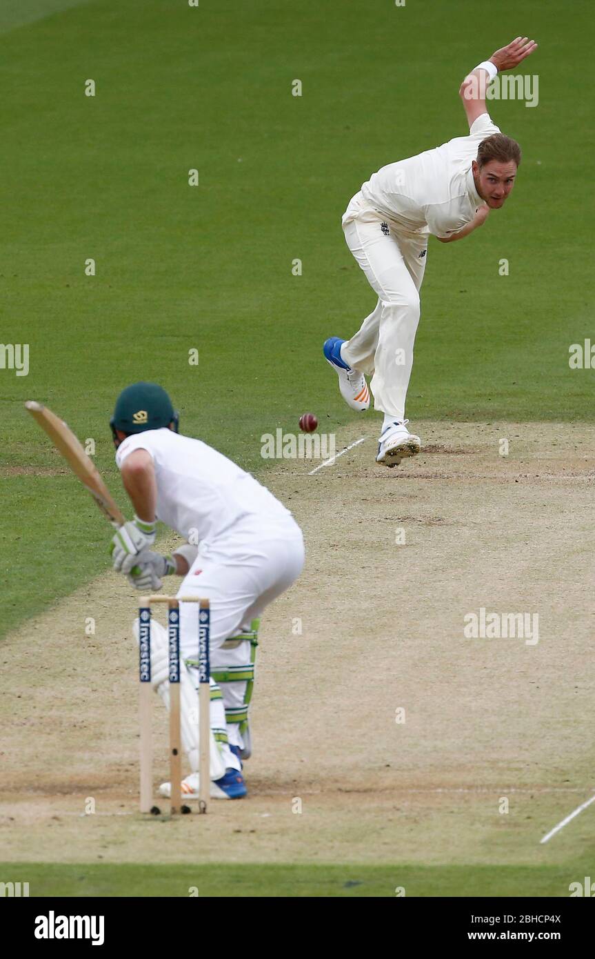Stuart Broad of England bowling during day two of the third Investec Test match between England and South Africa at The Oval in London. 28 Jul 2017 Stock Photo